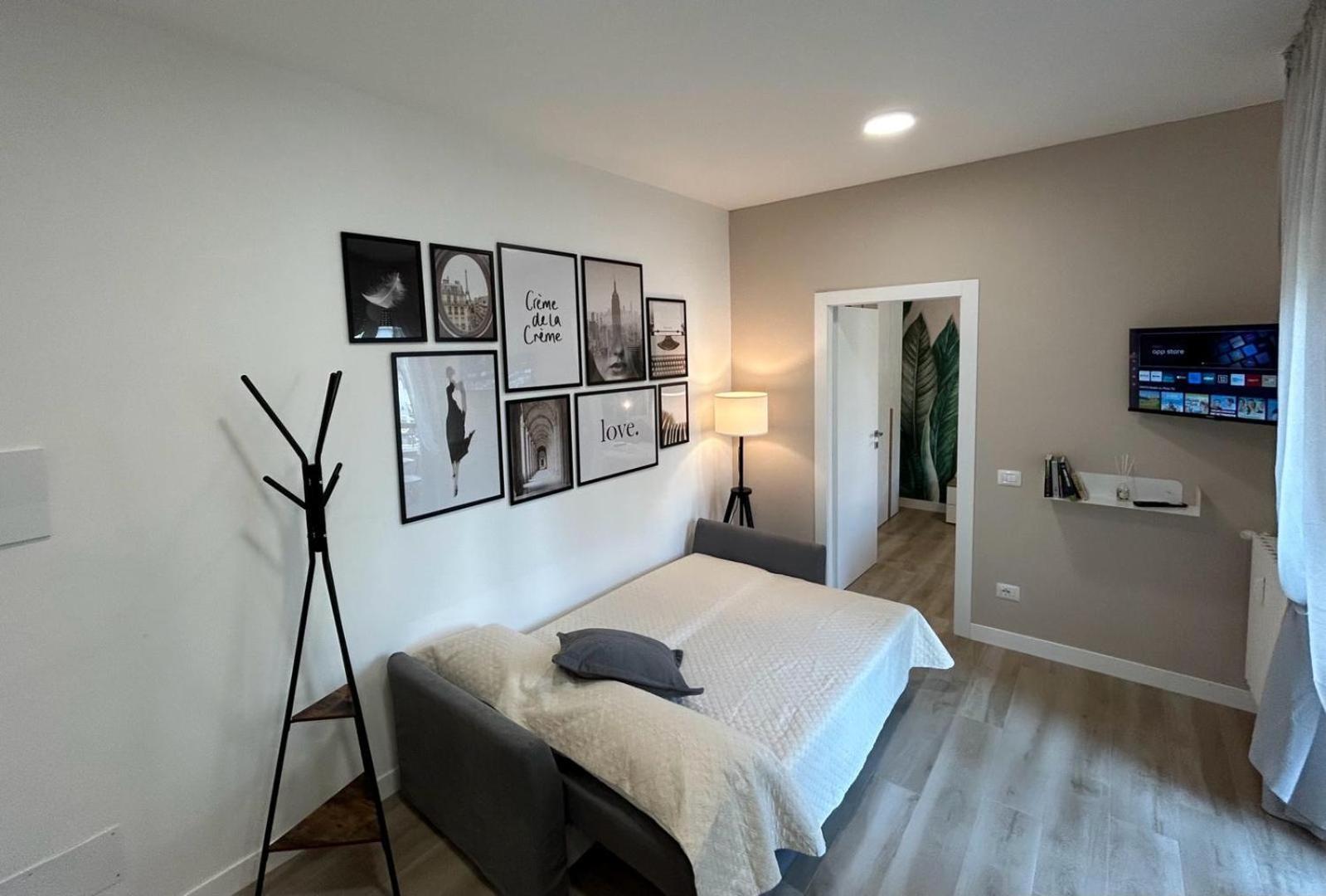 Modern Apartments Mm3 Afforifn Only 15 Min From Duomo 밀라노 외부 사진