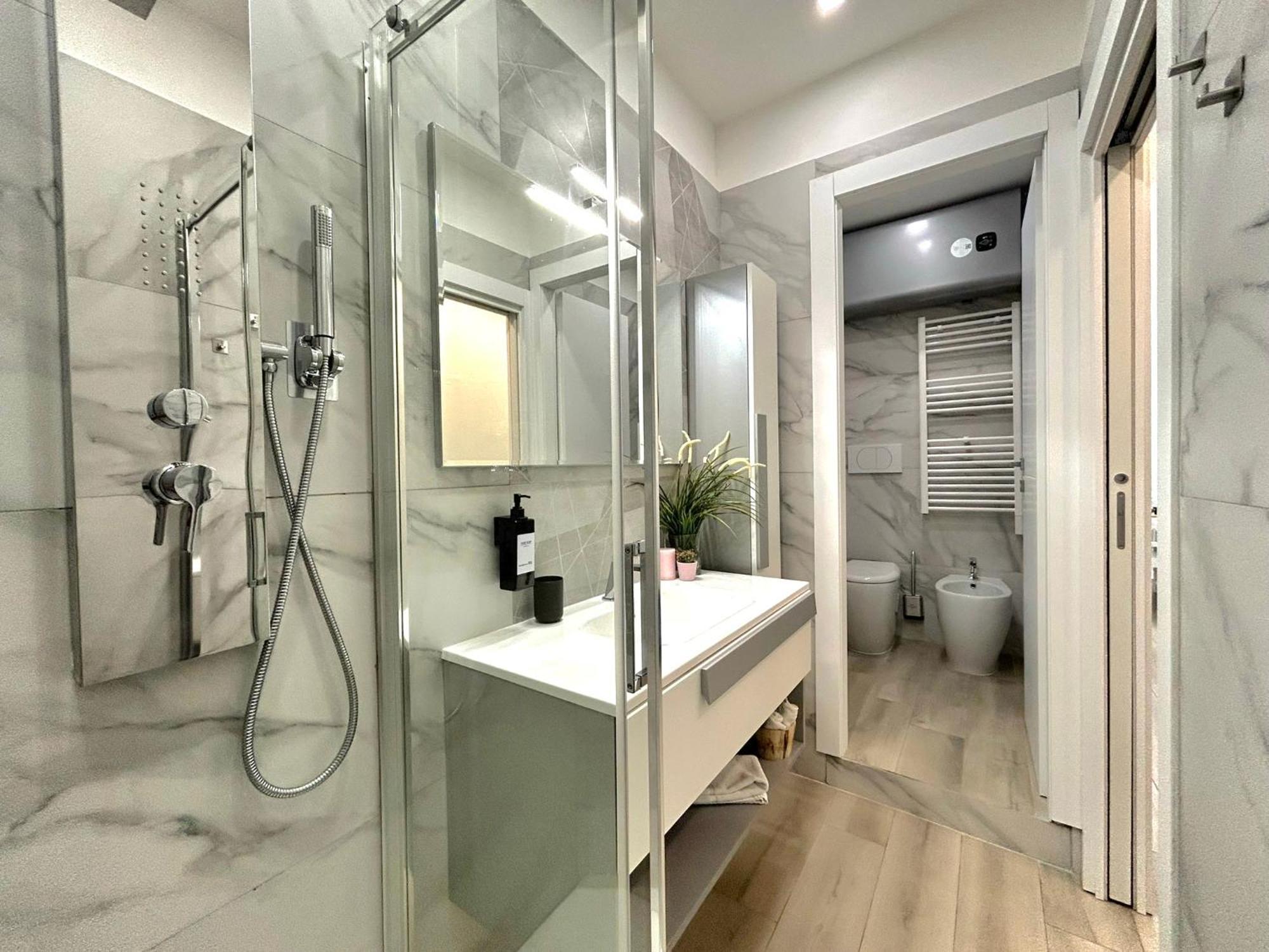 Modern Apartments Mm3 Afforifn Only 15 Min From Duomo 밀라노 외부 사진